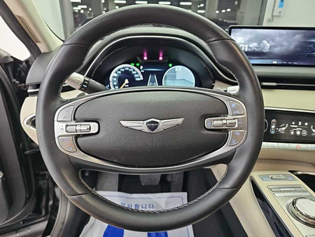Genesis GV70 — photo 09