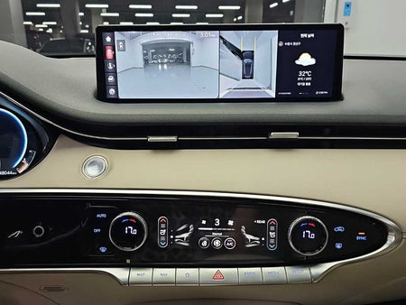 Genesis GV70 — photo 10