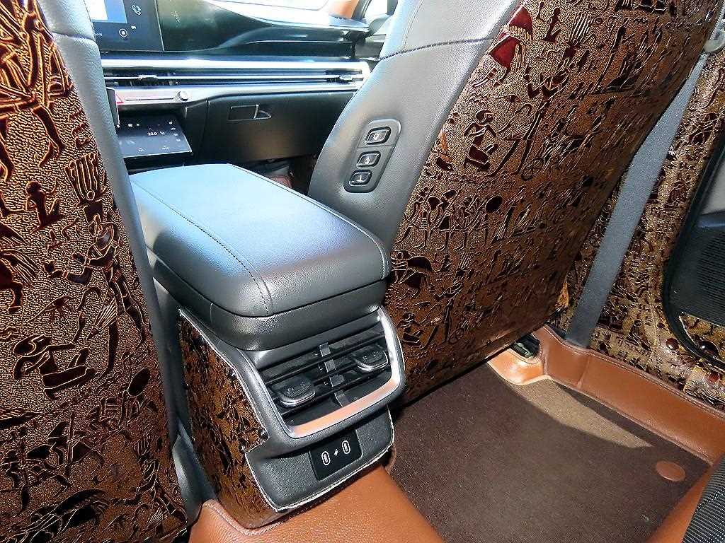 Hyundai Grandeur — photo 16