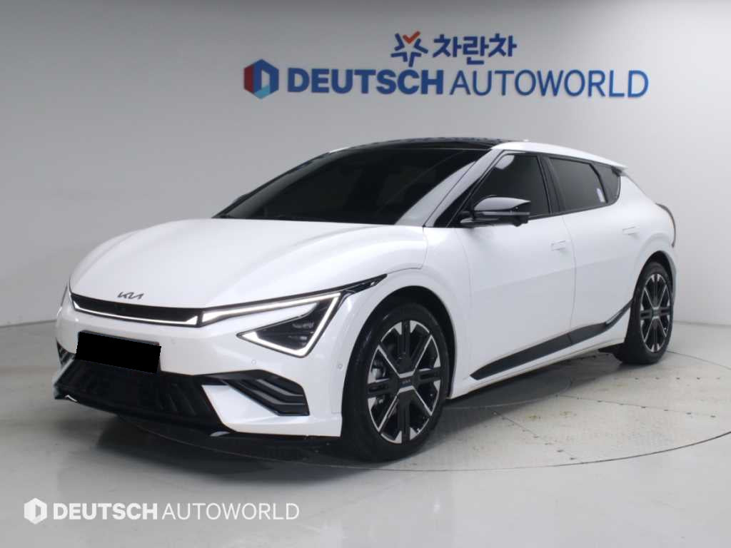 Kia EV6 — photo 01