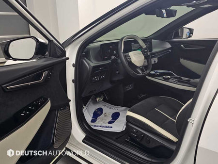Kia EV6 — photo 11