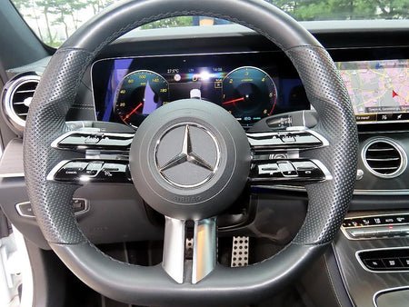 Mercedes-Benz E-Class — photo 08