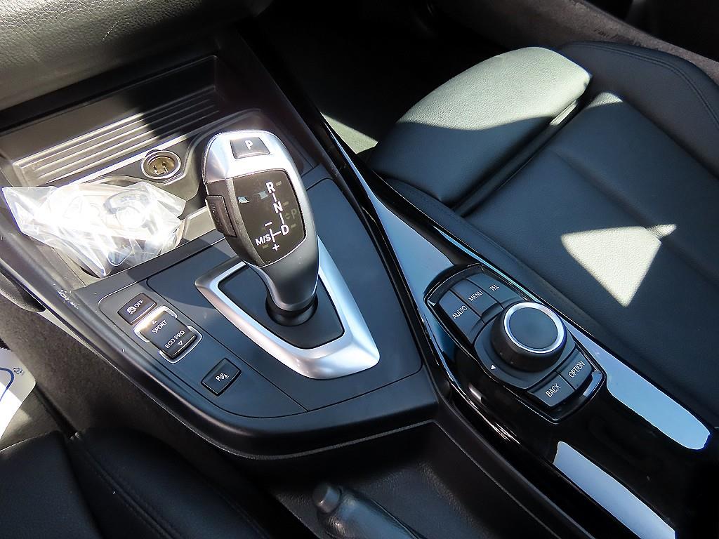 BMW 1-Series — photo 10