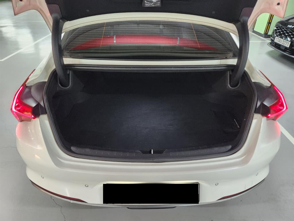 Kia K8 — photo 05