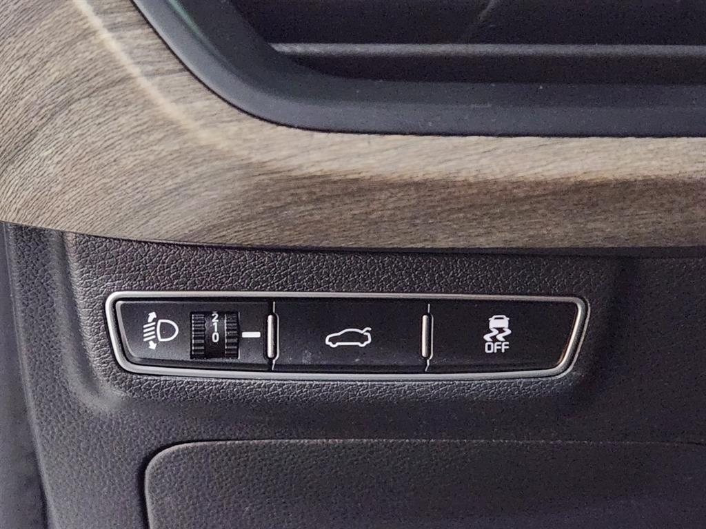 Kia K8 — photo 16