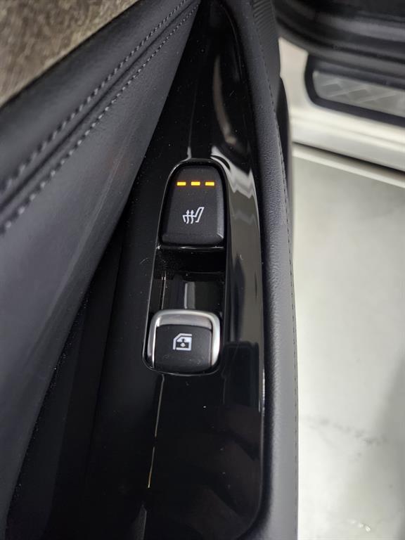 Kia K8 — photo 17