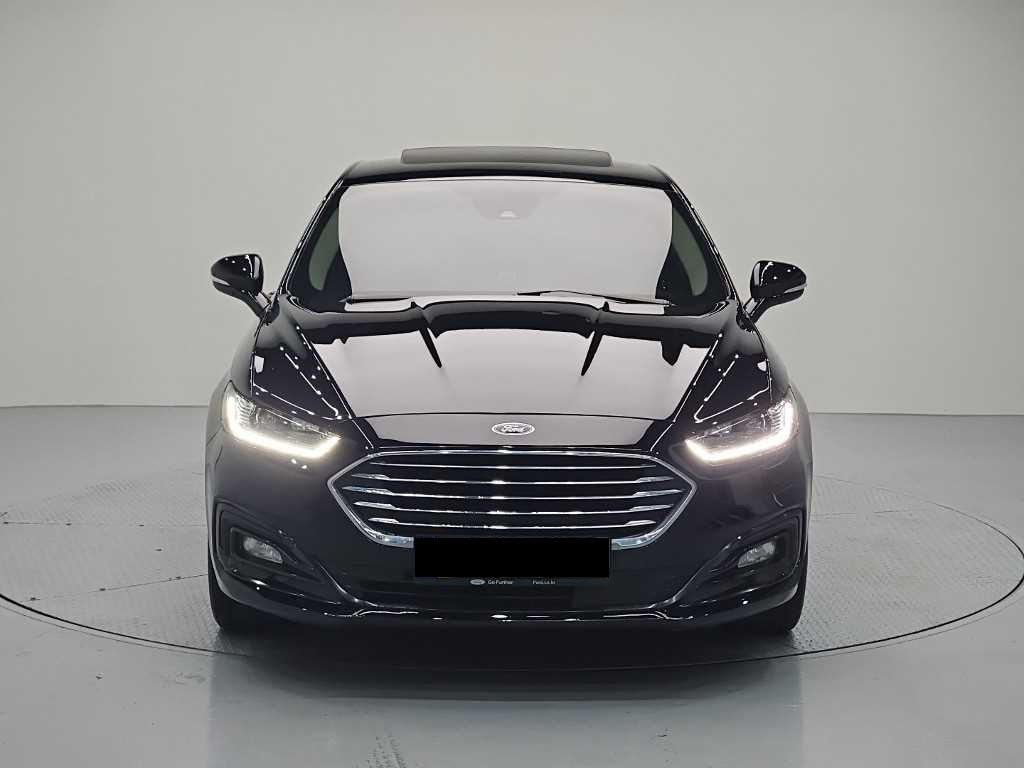 Ford Mondeo — photo 02