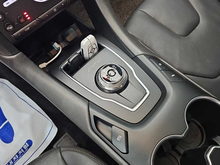 Ford Mondeo — photo 08