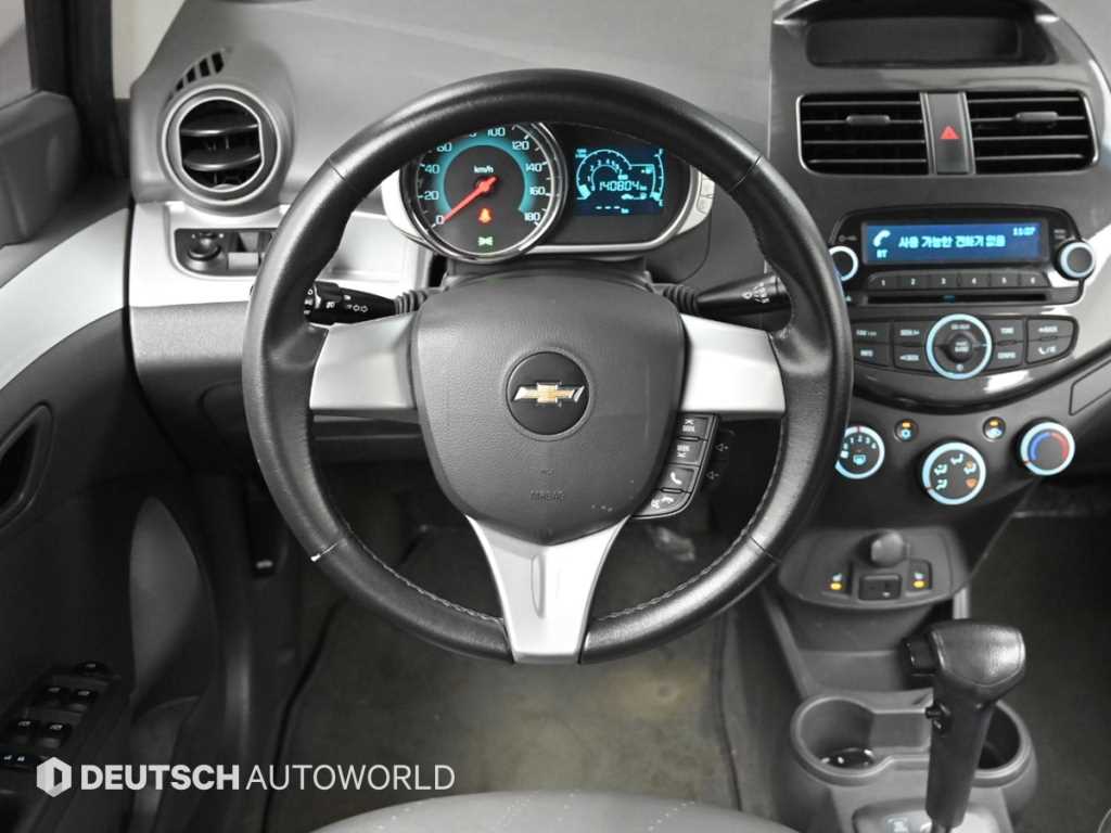 CHEVROLET Spark — photo 13