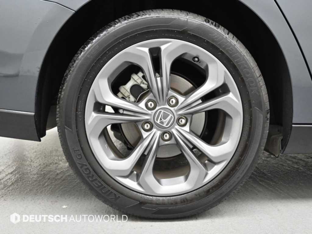 Honda Accord — photo 05