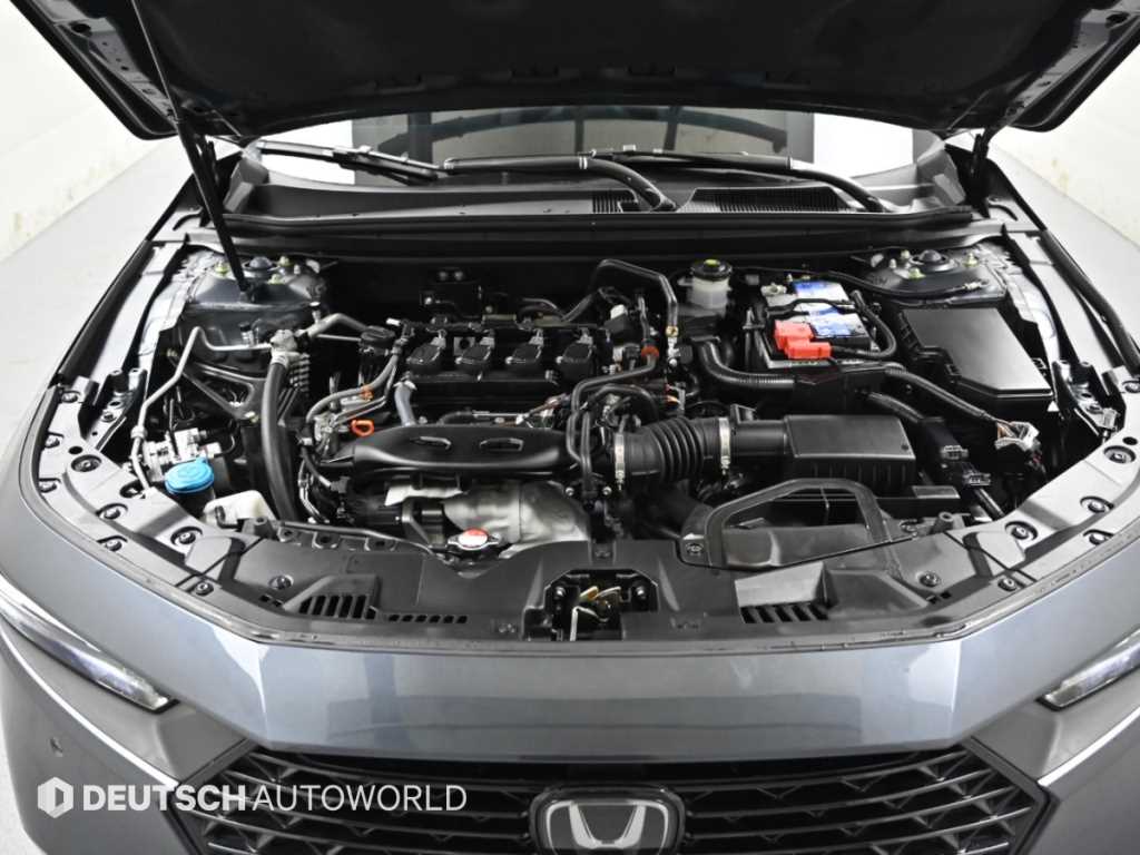 Honda Accord — photo 06