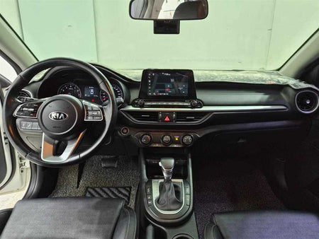 Kia K3 — photo 07