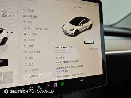 Tesla Model 3 — photo 08