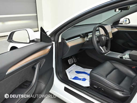 Tesla Model 3 — photo 11