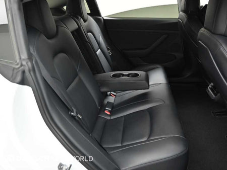 Tesla Model 3 — photo 12
