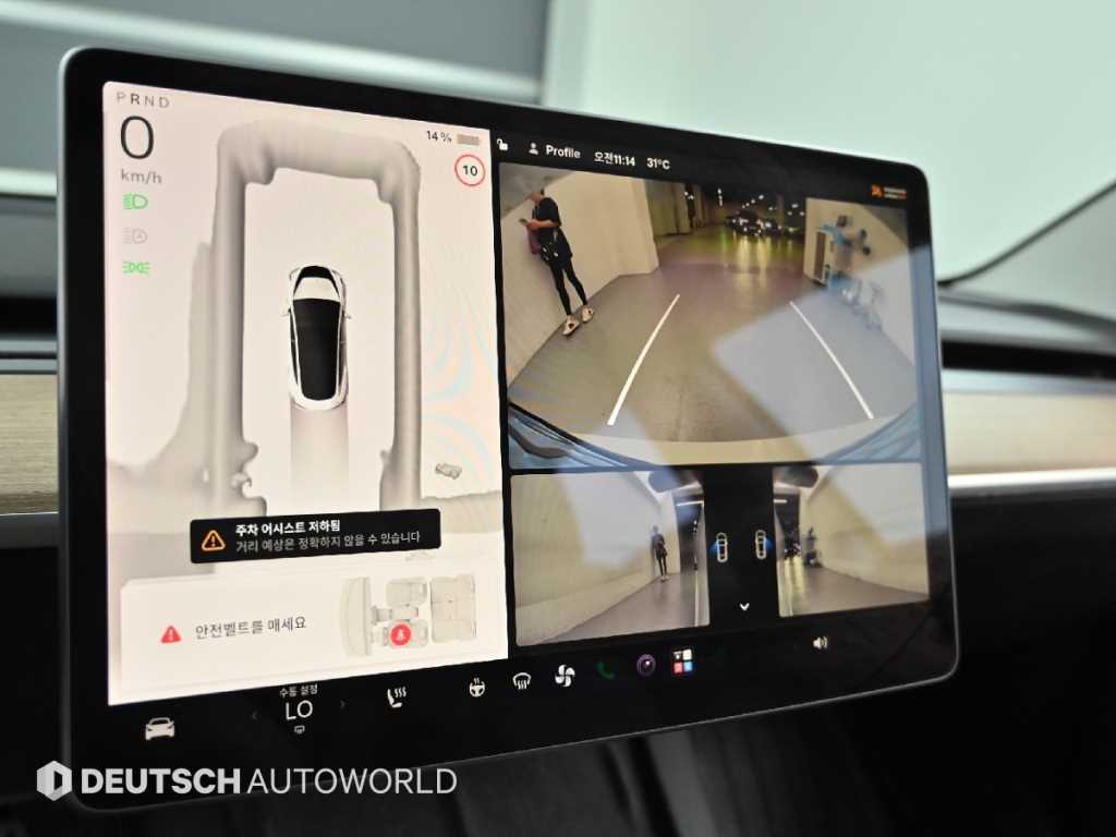Tesla Model 3 — photo 15
