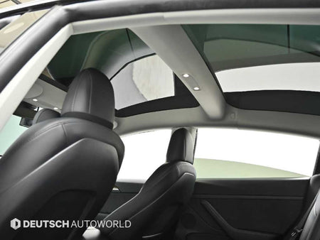 Tesla Model 3 — photo 18