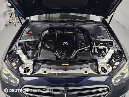 Mercedes-Benz E-Class — photo 06