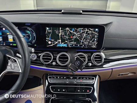 Mercedes-Benz E-Class — photo 14