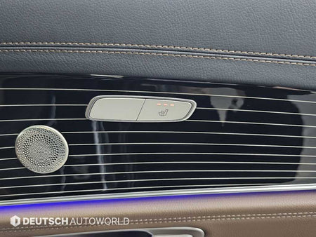 Mercedes-Benz E-Class — photo 16