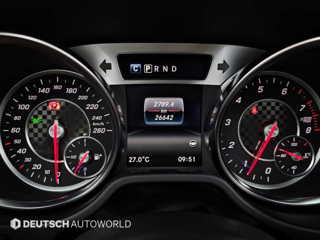 Mercedes-Benz SL-Class — photo 08