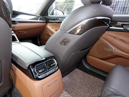 Genesis G90 — photo 16
