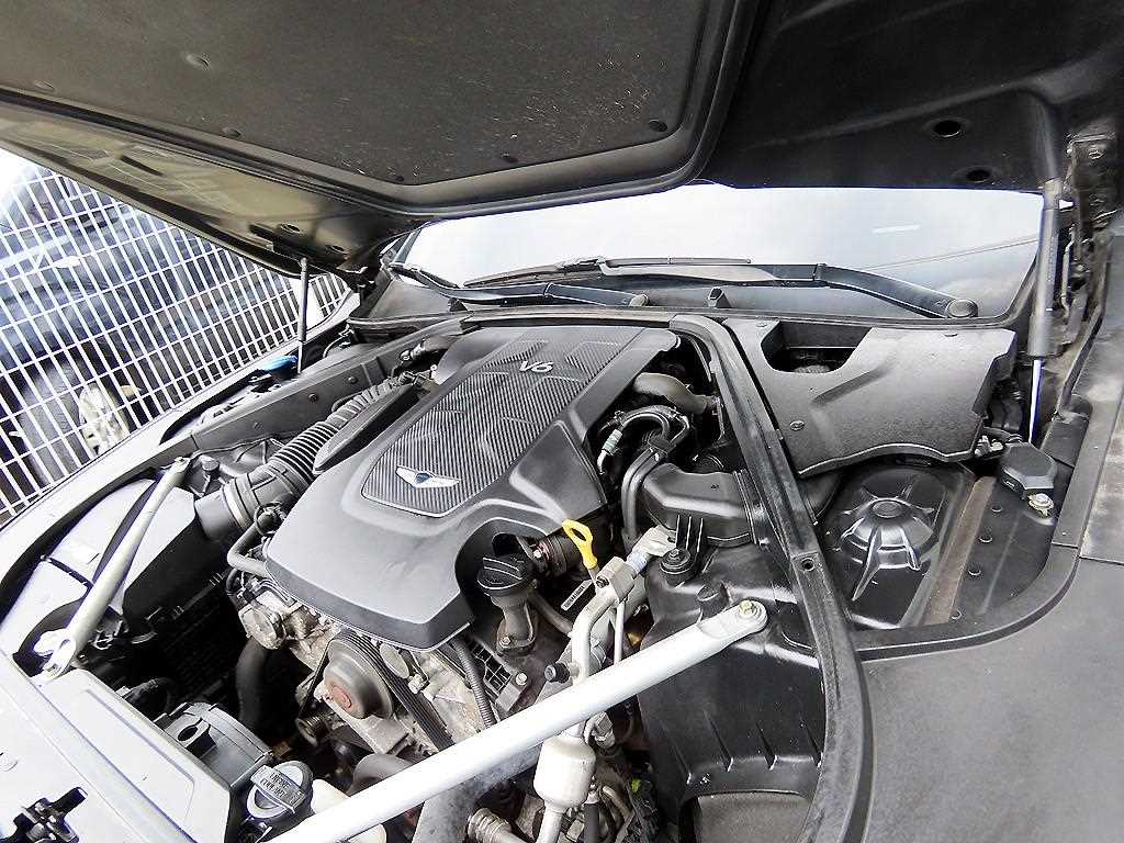 Genesis G90 — photo 19