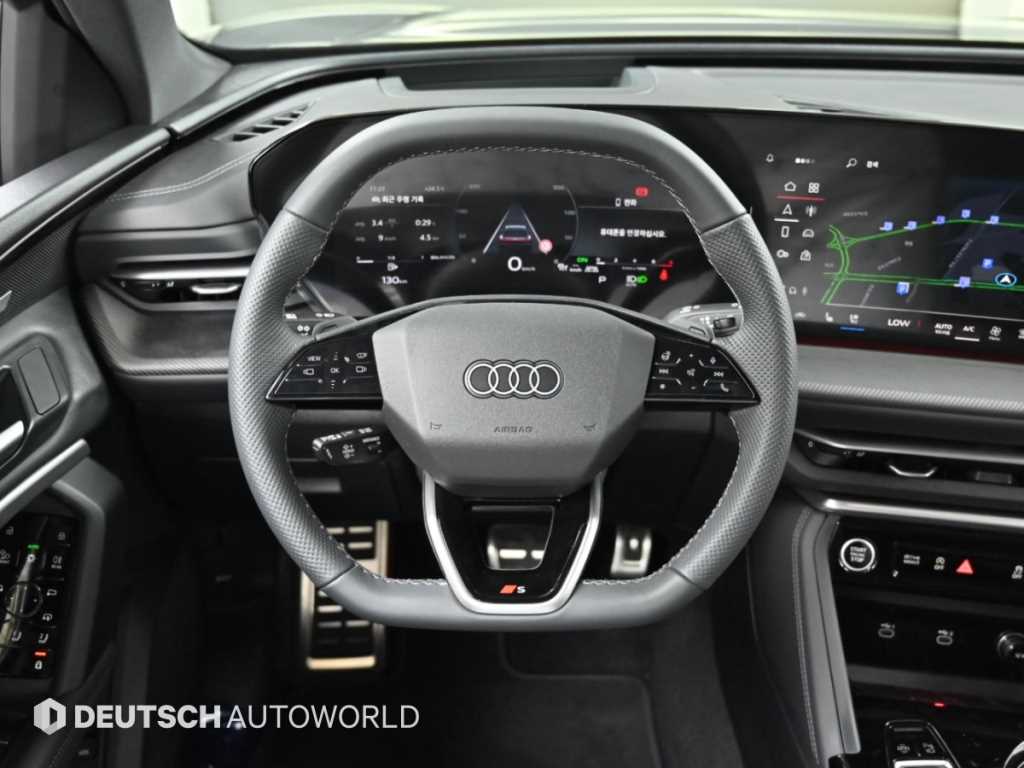 Audi Q5 — photo 13