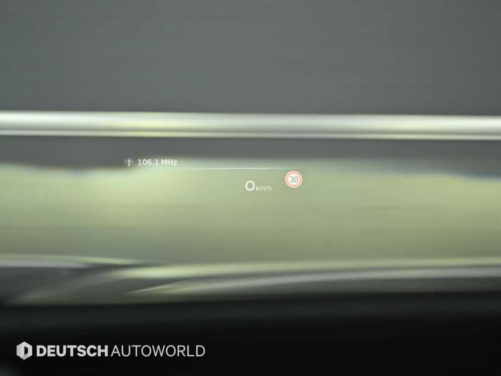 Audi Q5 — photo 17