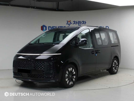 Hyundai Staria — photo 01