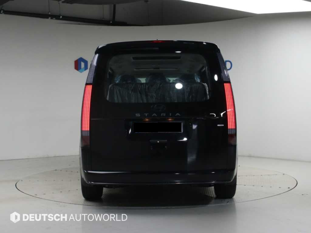 Hyundai Staria — photo 04