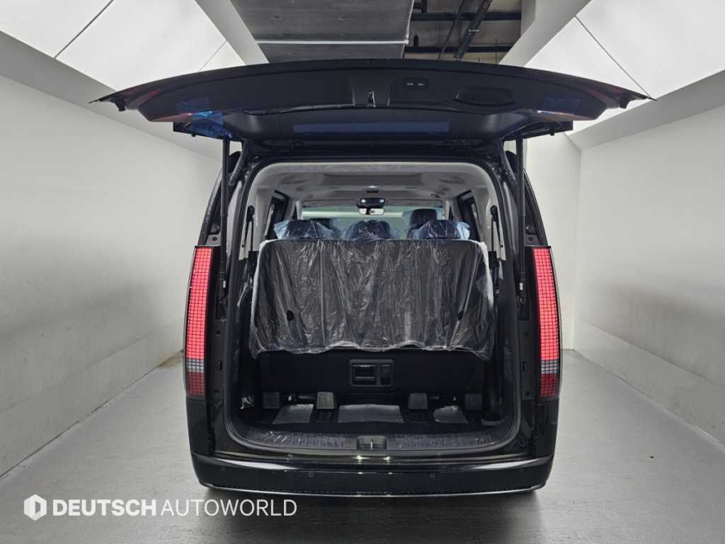 Hyundai Staria — photo 19