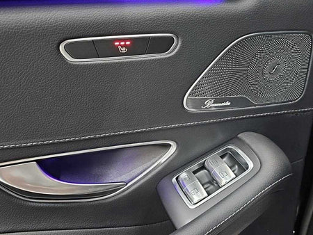 Mercedes-Benz S-Class — photo 12