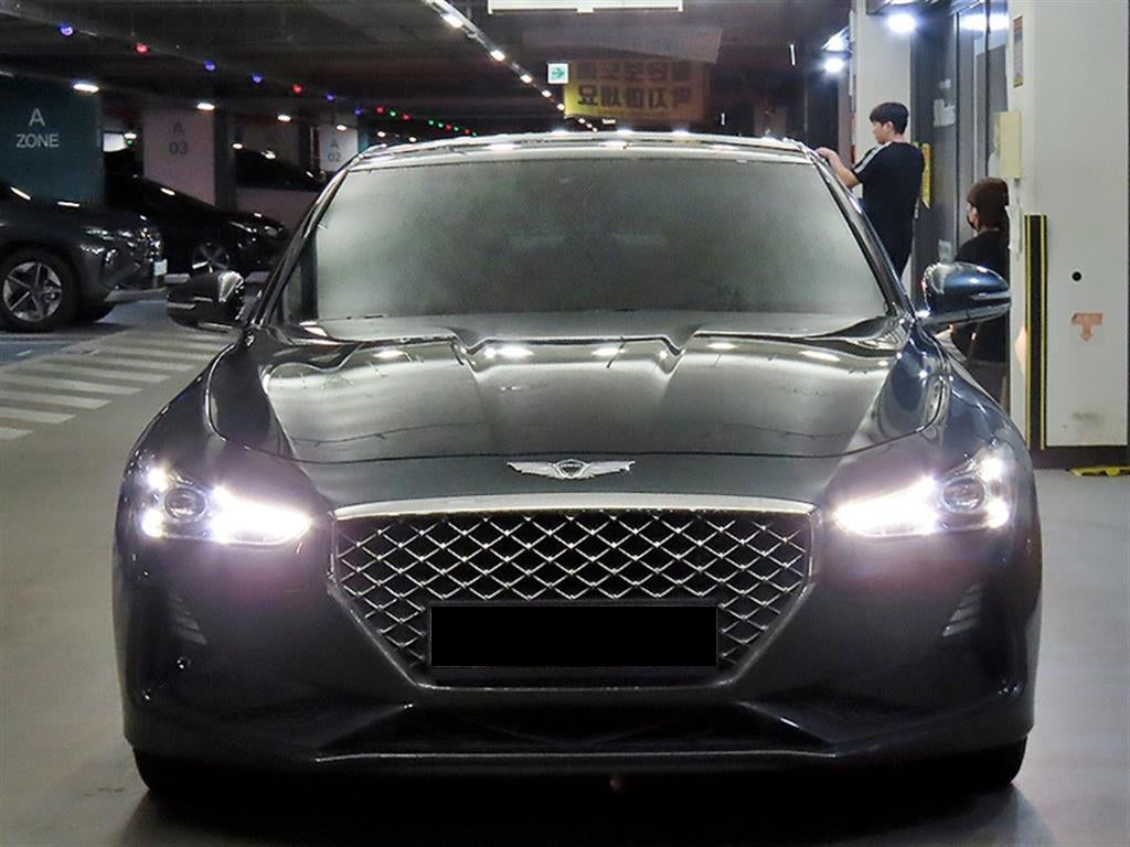 Genesis G70 — photo 02