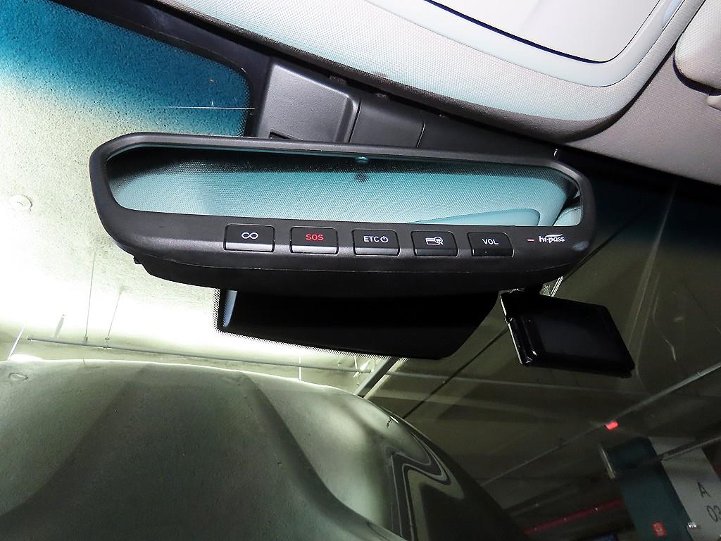 Genesis G70 — photo 15
