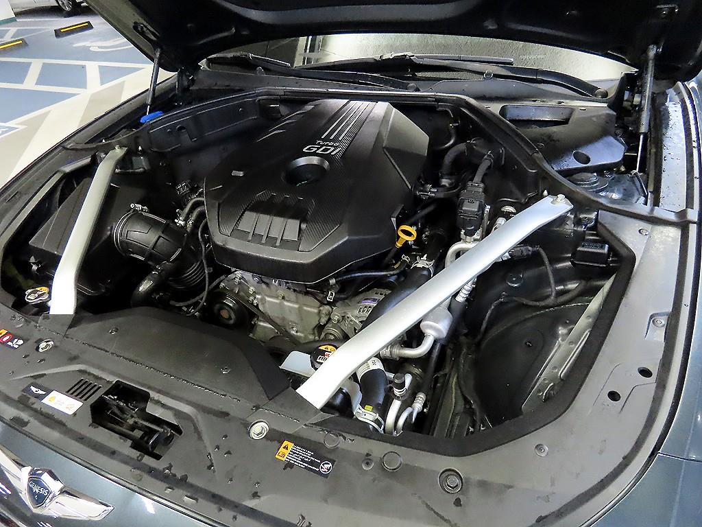 Genesis G70 — photo 19