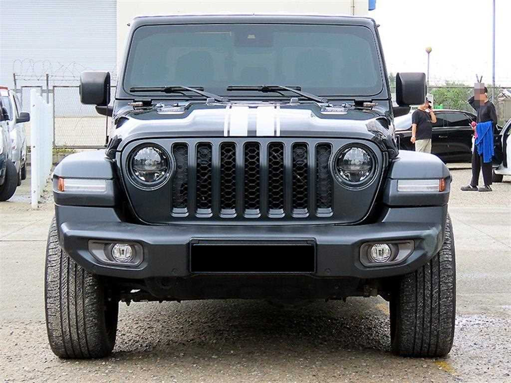 Jeep Gladiator — photo 01