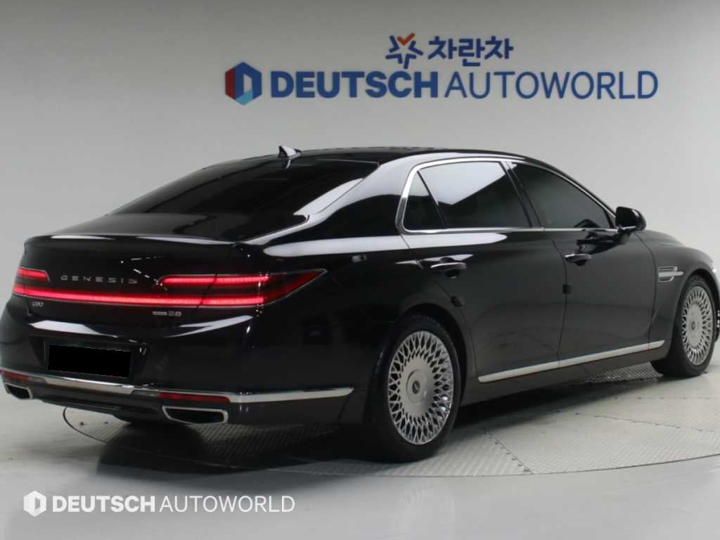 Genesis G90 — photo 02