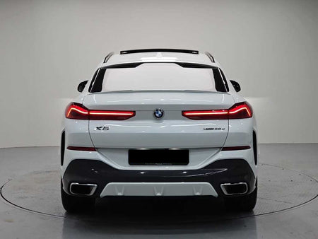BMW X6 — photo 03
