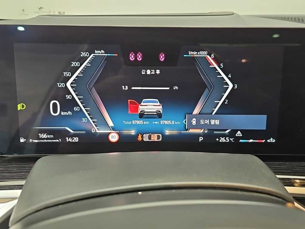 BMW X6 — photo 06