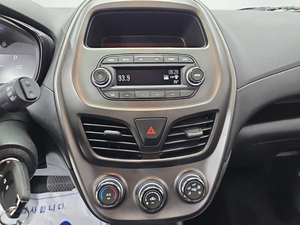 CHEVROLET Spark — photo 10