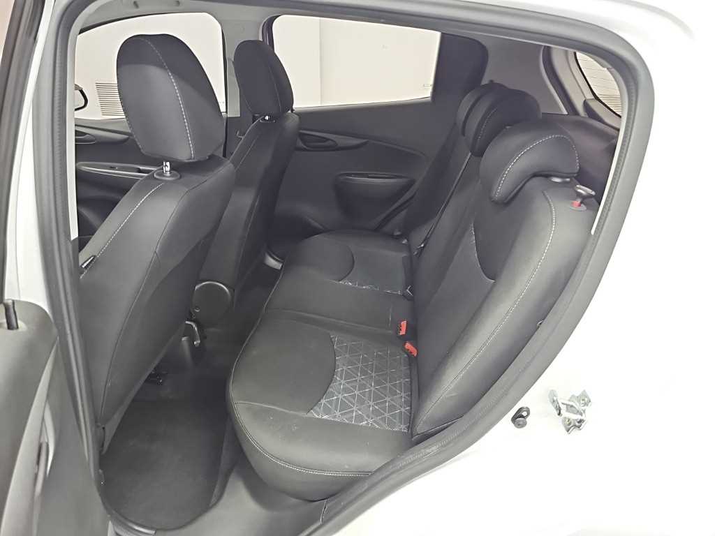 CHEVROLET Spark — photo 12