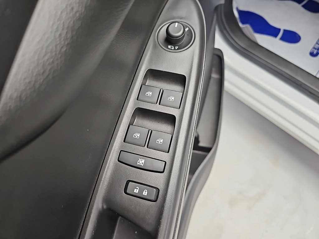 CHEVROLET Spark — photo 17