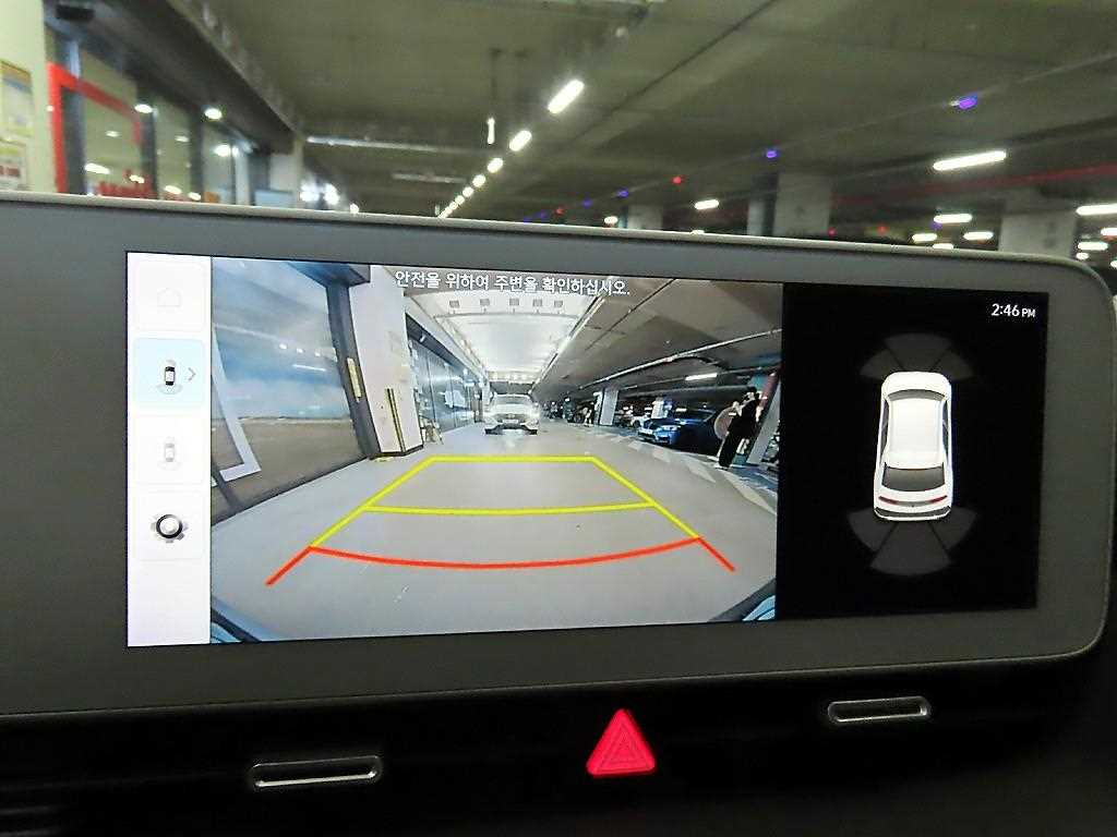 Hyundai Ioniq5 — photo 14