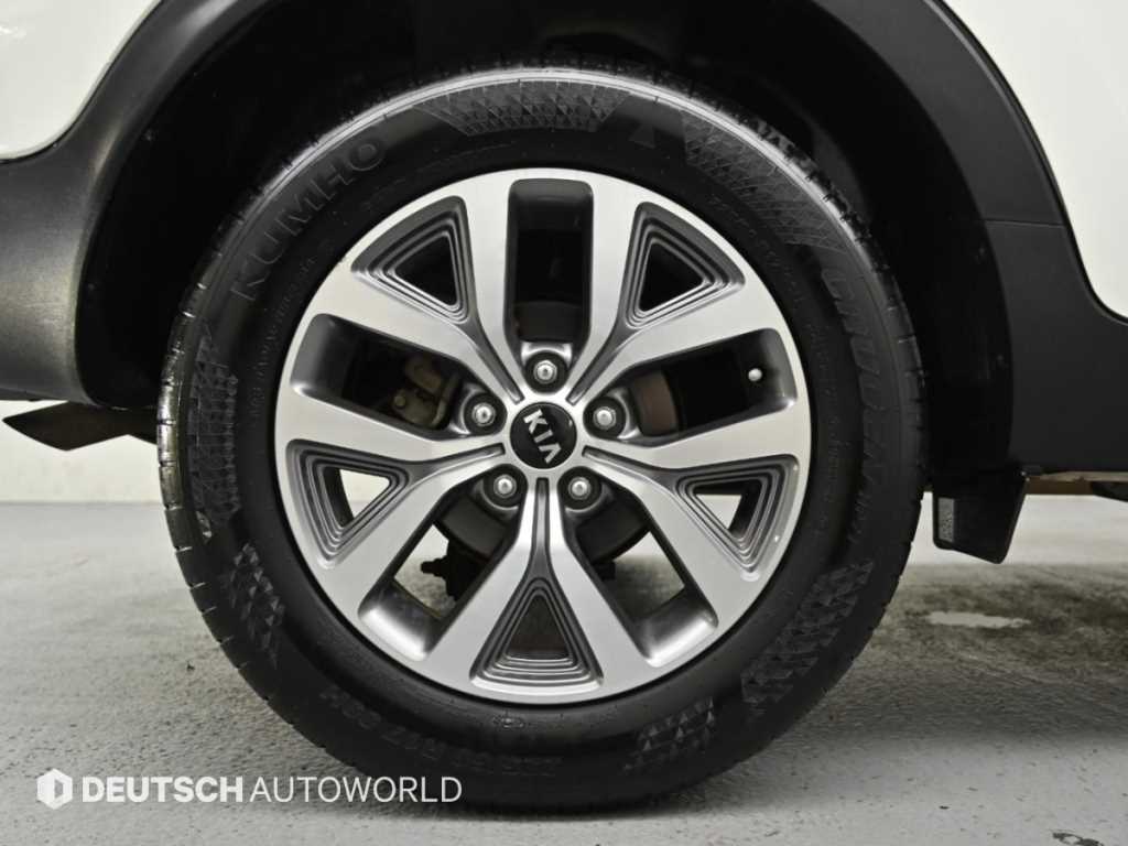 Kia Sportage — photo 05