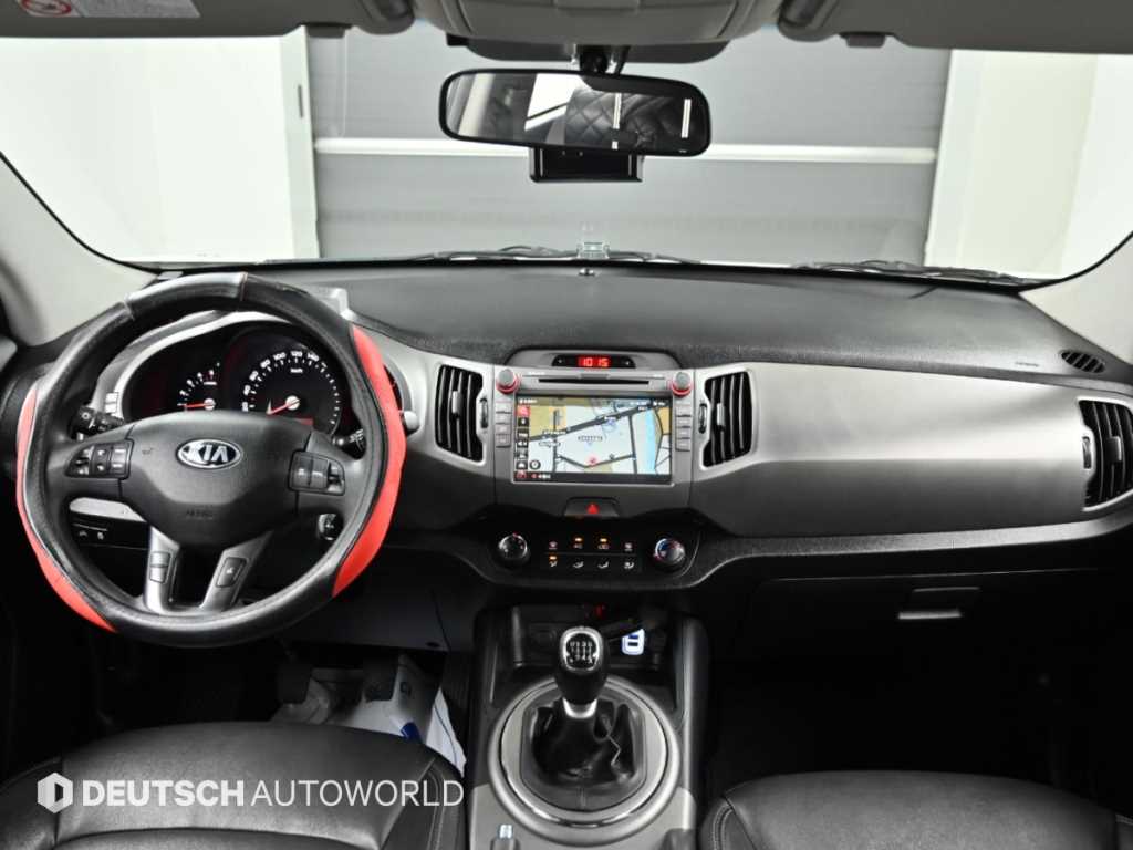 Kia Sportage — photo 07