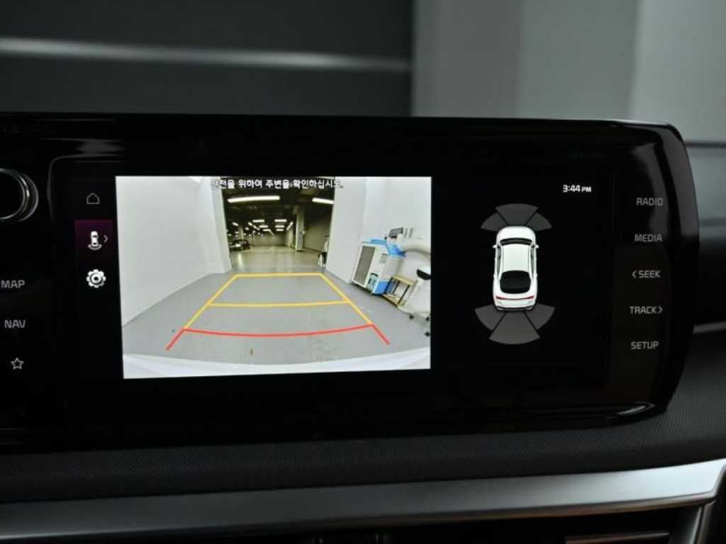 Kia K5 — photo 15