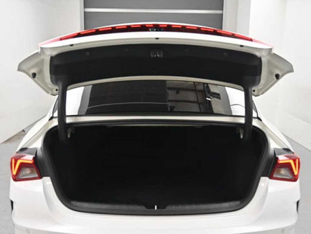 Kia K5 — photo 19