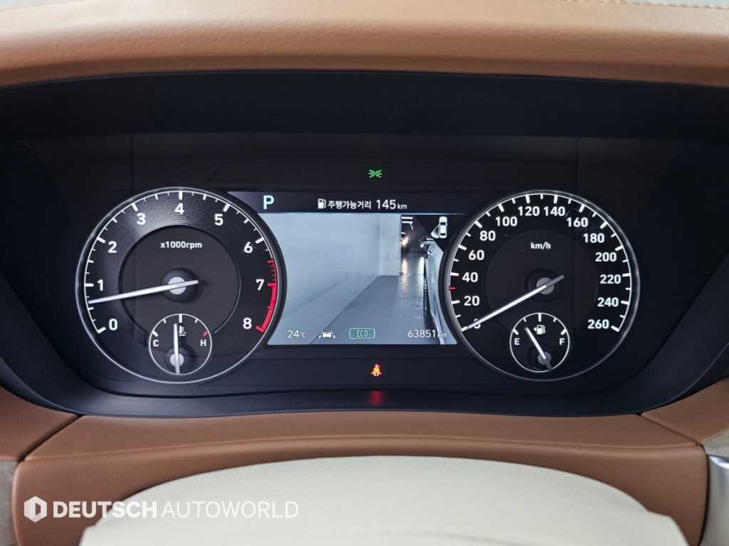 Genesis G90 — photo 09