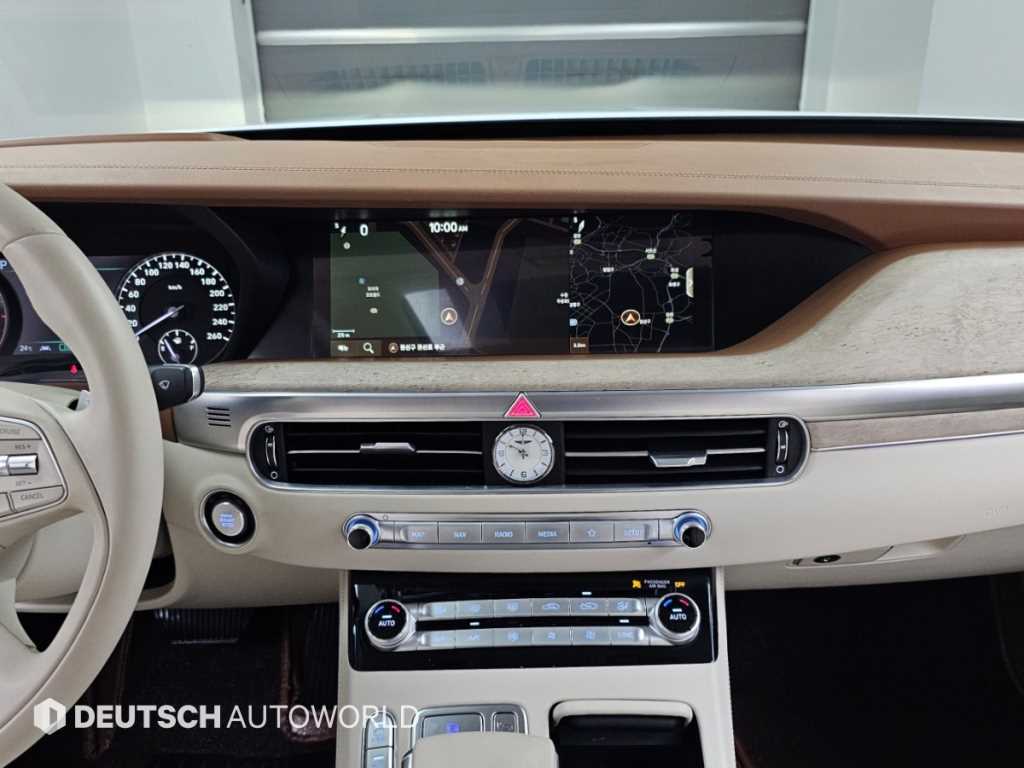 Genesis G90 — photo 15